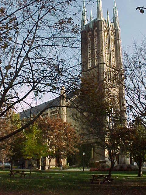 {Metropolitan United Church}